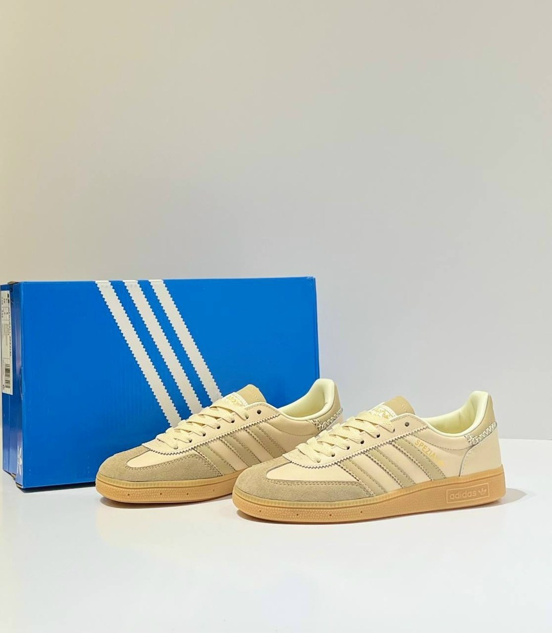 adidas originals handball spezial,adidas handball spezial cream white beige,adidas originals handball spezial brown,adidas handball spezial,adidas handball spezial cream white wonder beige