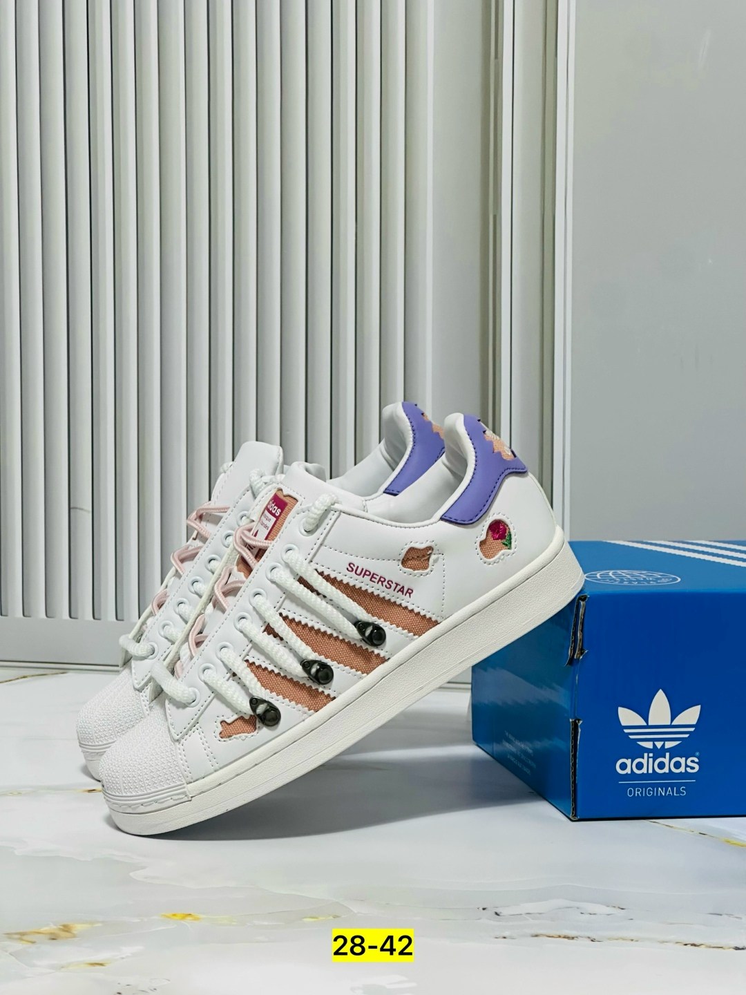 adidas originals superstar,кроссовки originals superstar adidas,adidas superstar bold женские,кроссовки superstar adidas,adidas superstar flowers