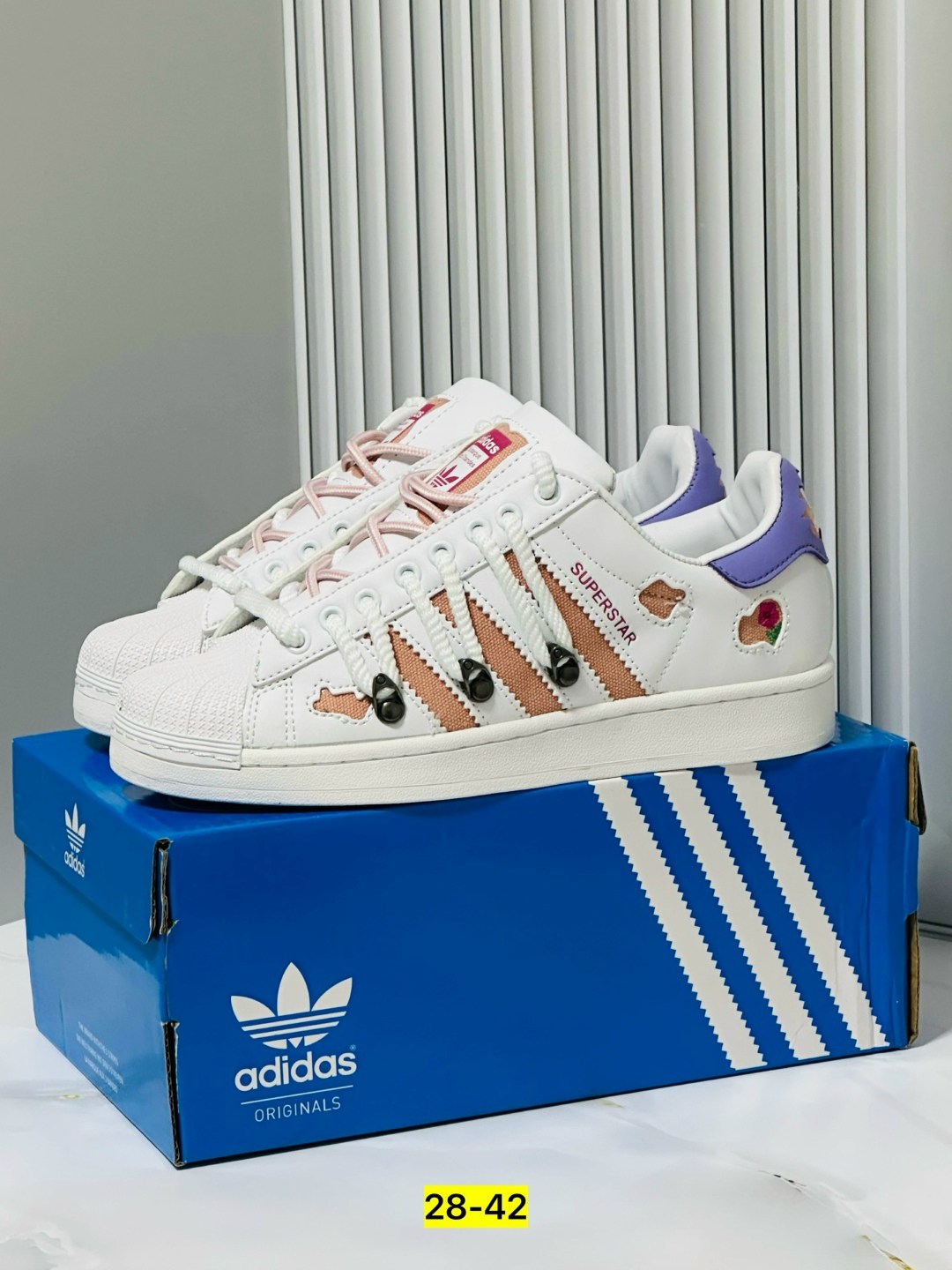 adidas originals superstar,кроссовки originals superstar adidas,adidas superstar bold женские,кроссовки superstar adidas,adidas superstar flowers