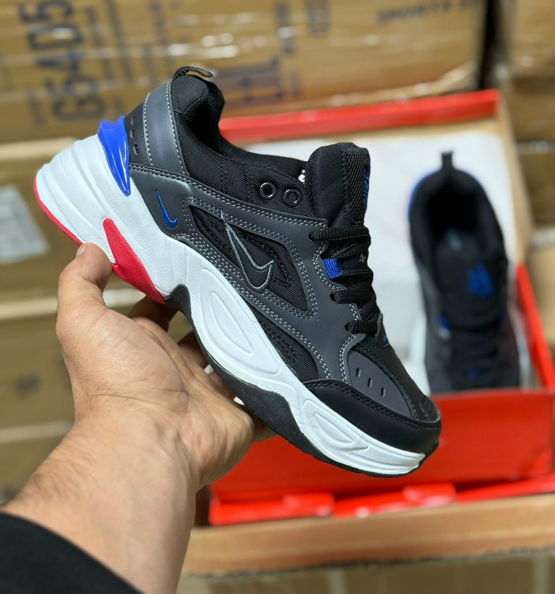 кроссовки air monarch iv nike черный,кроссовки nike air monarch iv,кроссовки nike air monarch,мужские кроссовки nike air monarch iv,кроссовки air monarch iv nike белый