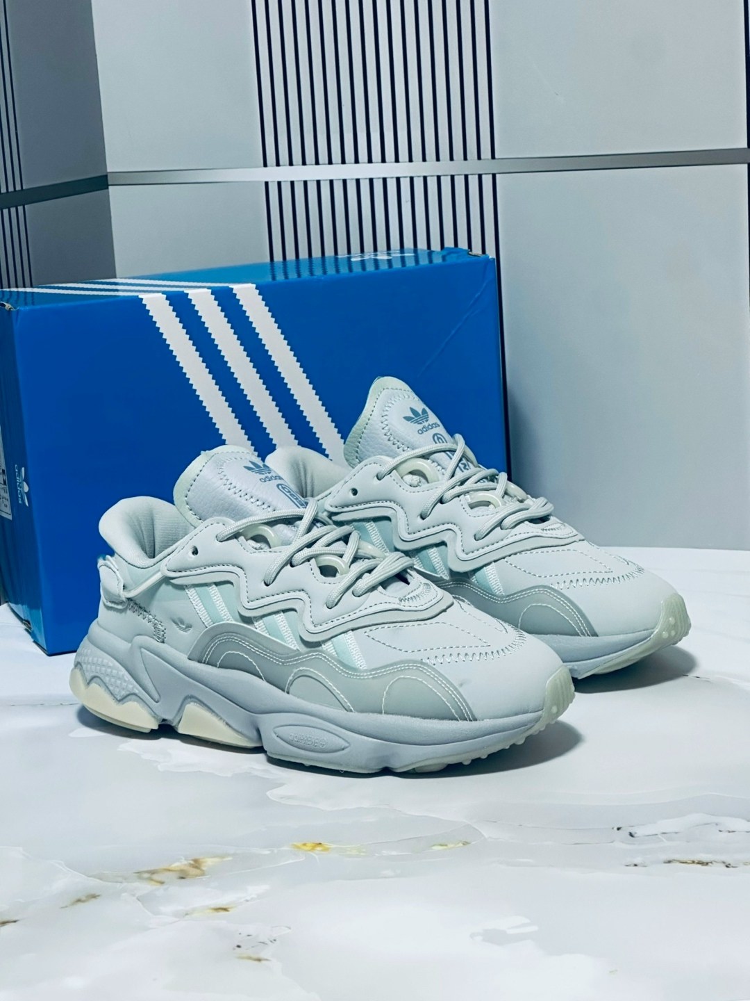 кроссовки adidas ozweego,женские кроссовки adidas originals ozweego,кроссовки ozweego originals adidas,adidas originals ozweego,женские кроссовки adidas ozweego