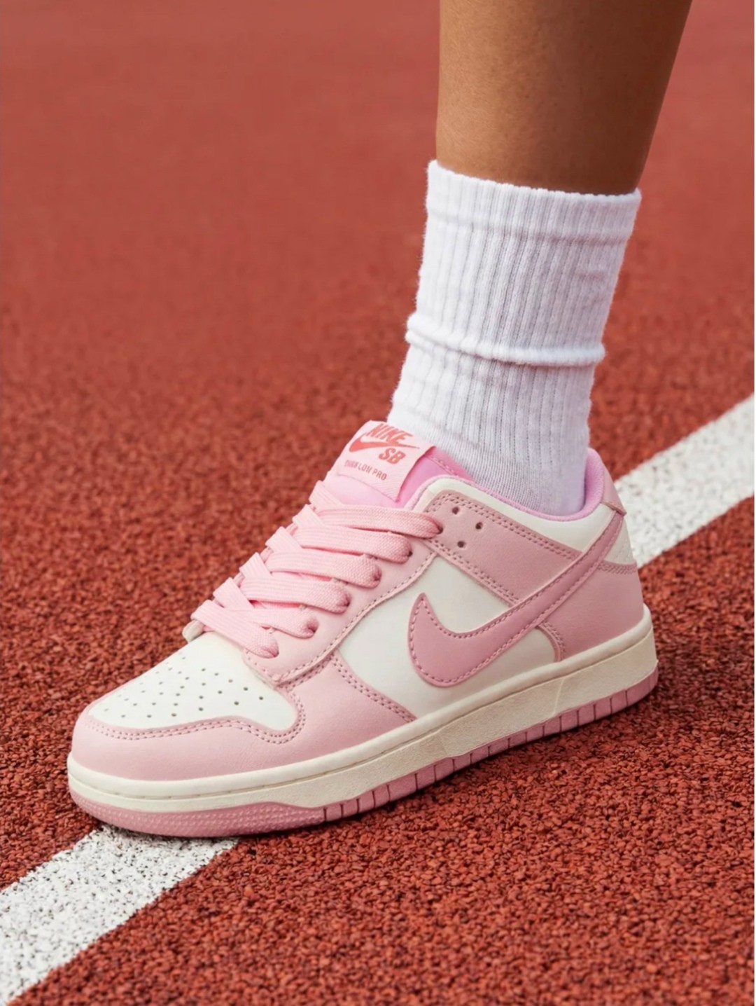 кроссовки розовые найк,розовые кроссовки,женские кроссовки nike,розовые найки,розовые кроссовки женские