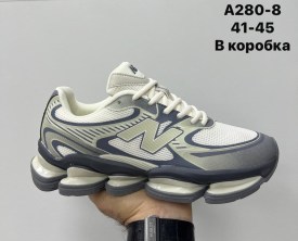 Кроссовки