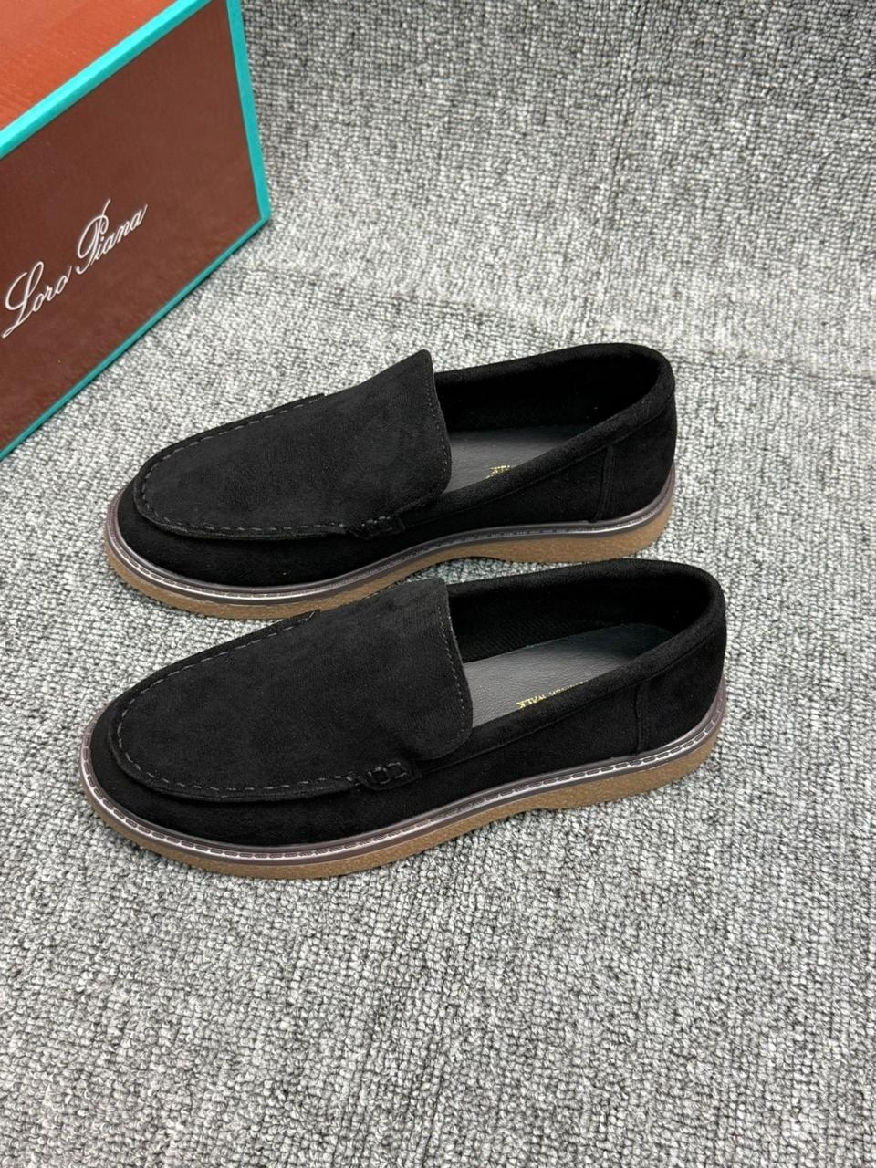 лоферы loro piana мужские,лоферы loro piana,лоферы из натуральной замши loro piana,мужские замшевые лоферы,замшевые лоферы loro piana