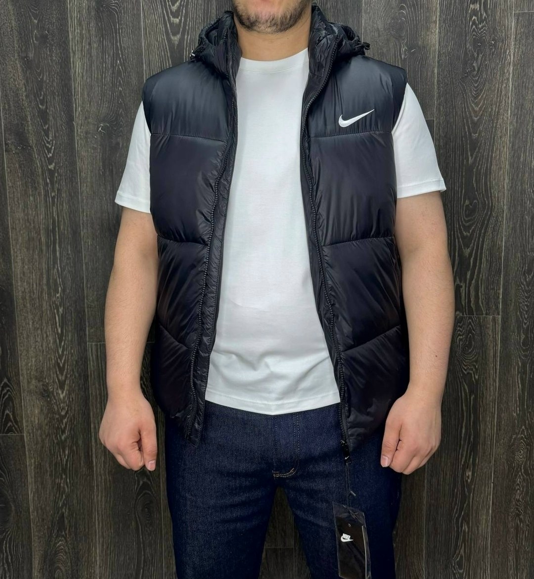 жилетка мужская,жилетка найк мужская черная,жилетка nike,безрукавка мужская,жилет мужской