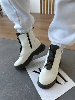 Ботинки