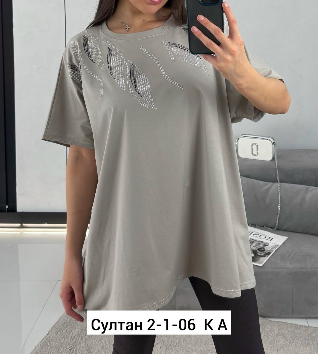 футболки женская,футболка оверсайз со стразам,женская футболка оверсайз,футболки женские больших размеров,футболка оверсайз с принтом стразами