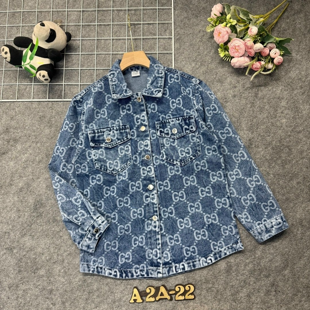куртка джинсовая louis vuitton,куртка джинсовая,луи виттон суприм джинсовая куртка,джинсовая куртка луи витон мужская,луи виттон джинсовая куртка