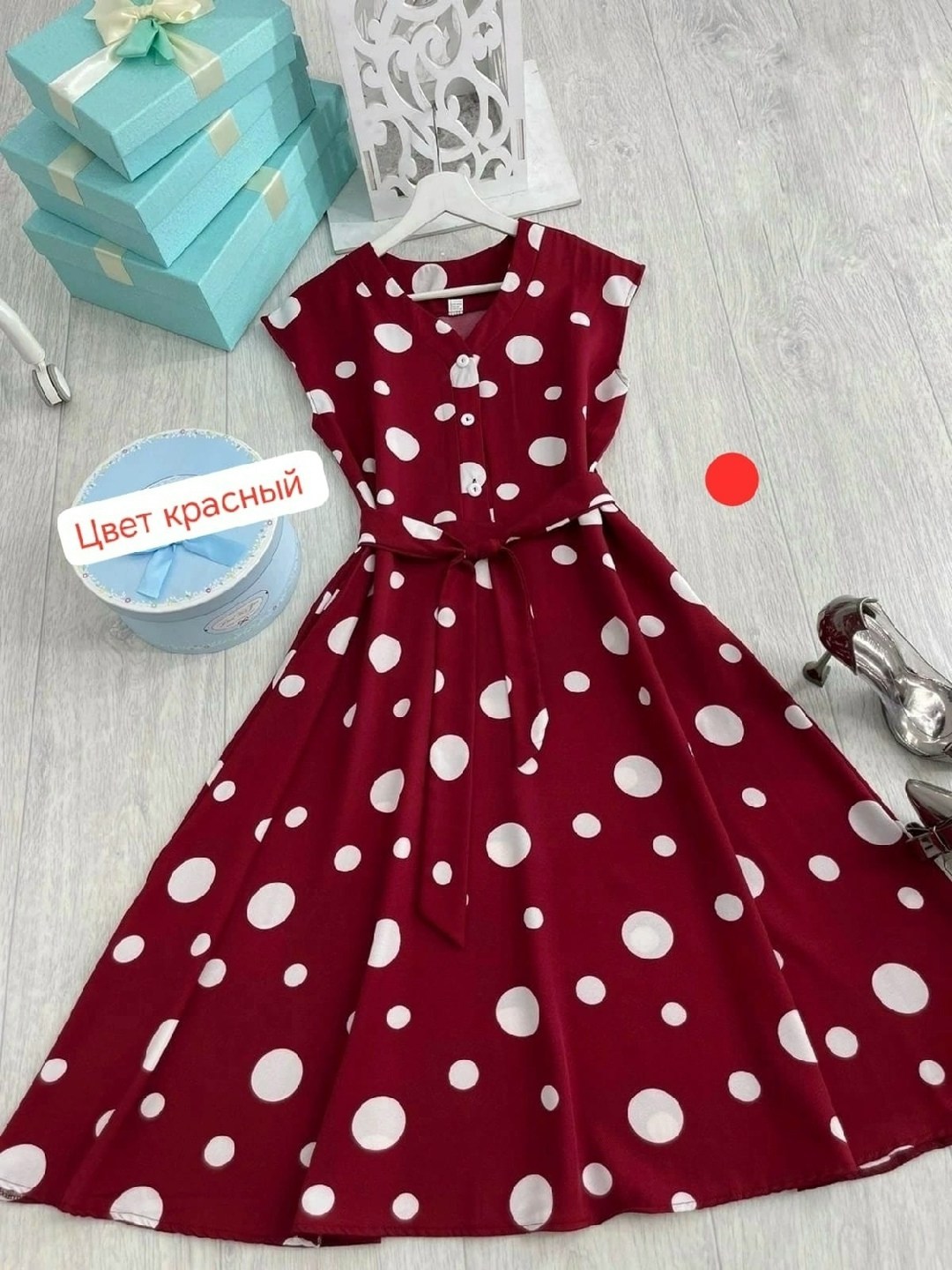 платье женской,красное платье в горошек,шикарное платье,женское платье в горошек,платья