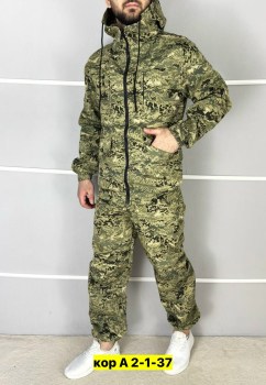 Костюм
