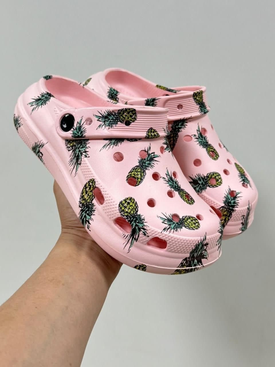 ,crocs classic clog,кроксы женские оригинальные официальный сайт,crocs classic,crocs crocs