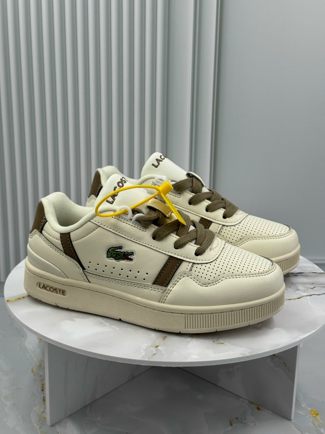 lacoste кроссовки,,кроссовки lacoste женские,лакосте кроссовки спорт женские,женские кроссовки