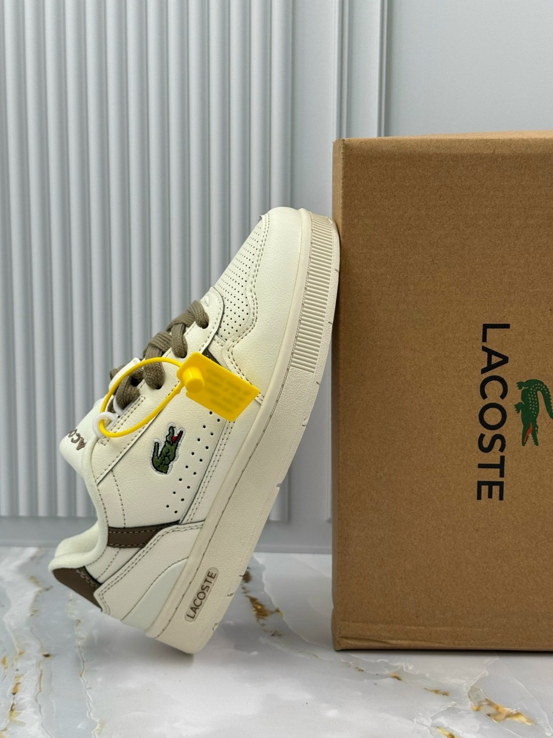 lacoste кроссовки,,кроссовки lacoste женские,лакосте кроссовки спорт женские,женские кроссовки