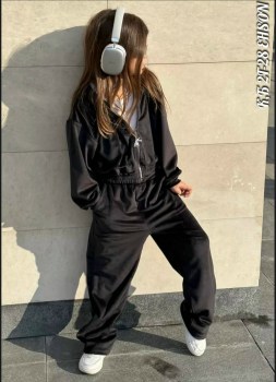Костюм