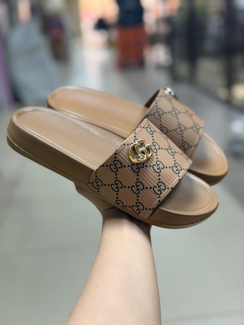 шлепанцы gucci женские,шлепки гуччи,,шлепанцы женские,шлепанцы gucci
