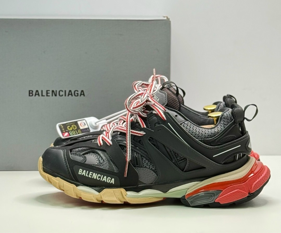 кроссовки balenciaga track trainer black red,кроссовки balenciaga track,кроссовки balenciaga,кроссовки баленсиага трек,кроссовки balenciaga track trainer black red черный