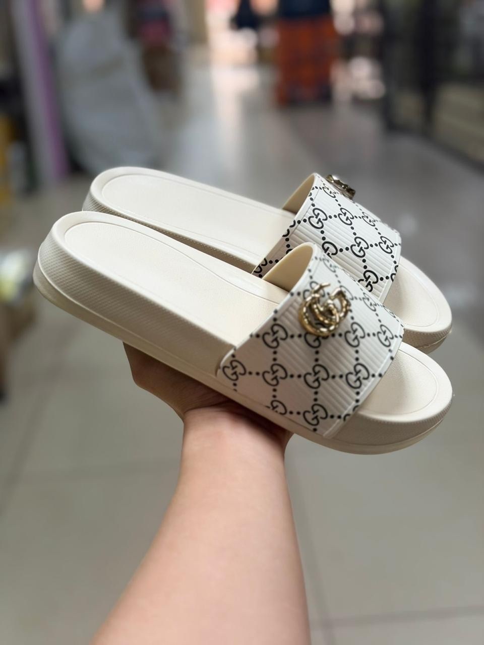 шлепанцы gucci женские,шлепки гуччи,,шлепанцы женские,шлепанцы gucci