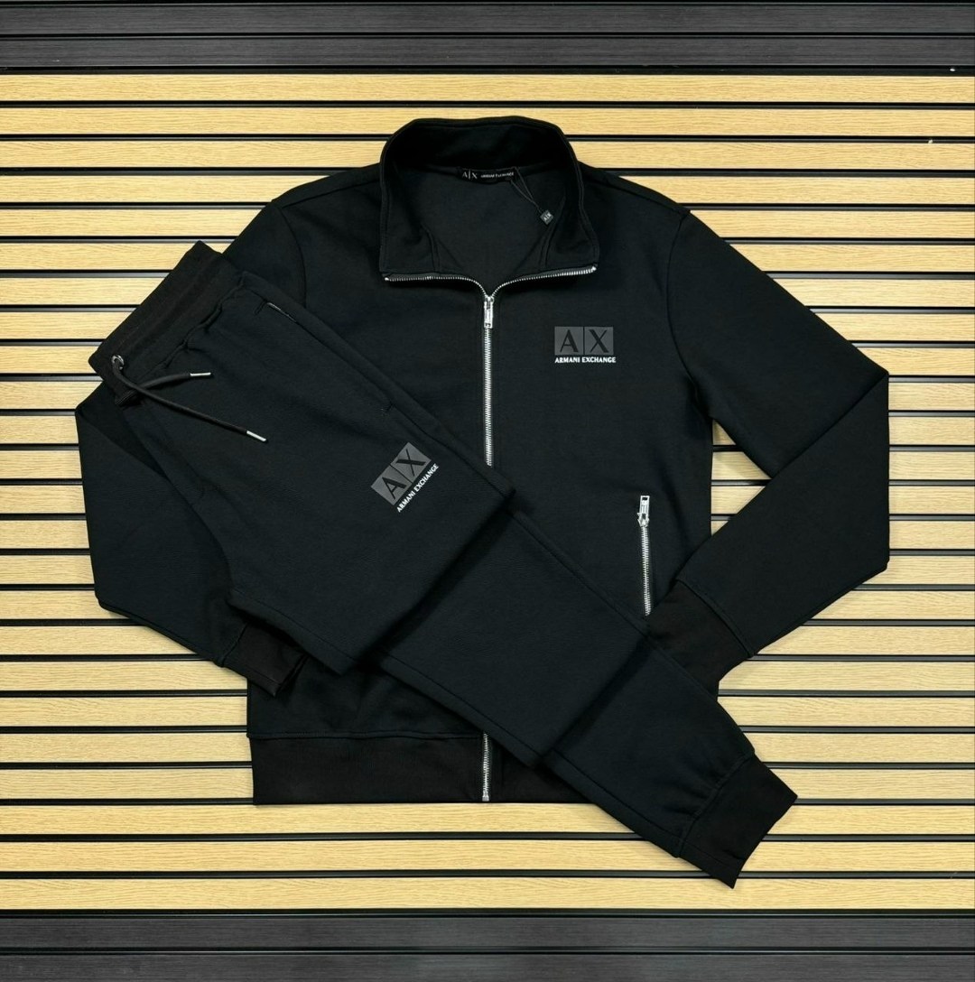 спортивный костюм armani exchange,мужской спортивный костюм armani exchange,спортивный костюм эмпорио армани мужской,спортивный костюм armani exchange черный,спортивный костюм emporio armani