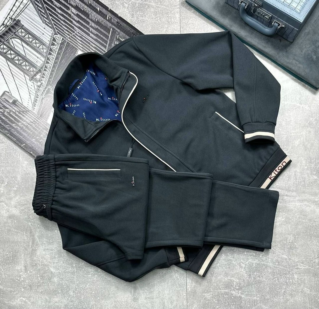 мужские спортивные костюмы,спортивный костюм armani,спортивный костюм armani exchange,спортивный костюм boss,костюм мужской