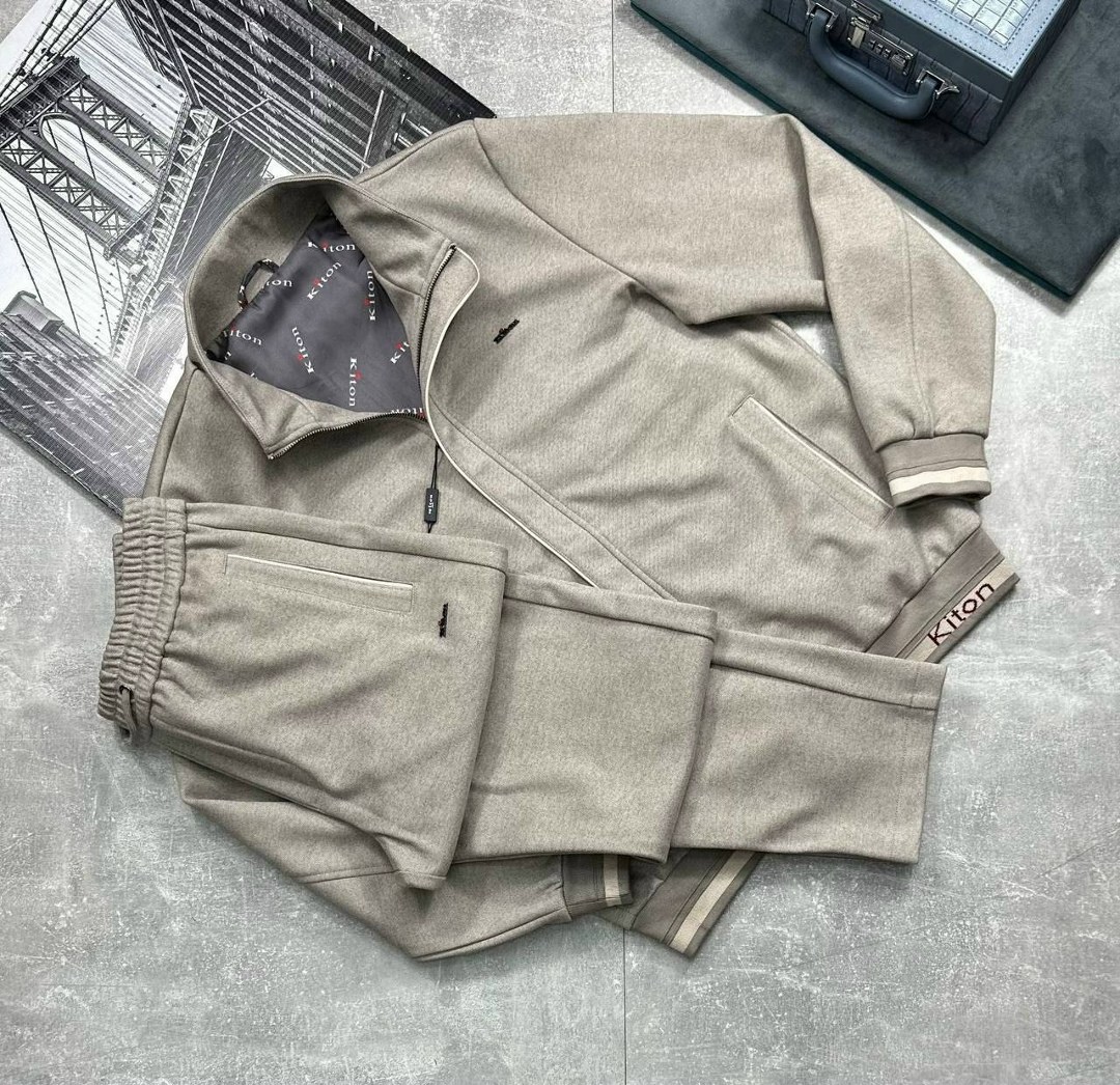 мужские спортивные костюмы,спортивный костюм armani,спортивный костюм armani exchange,спортивный костюм boss,костюм мужской
