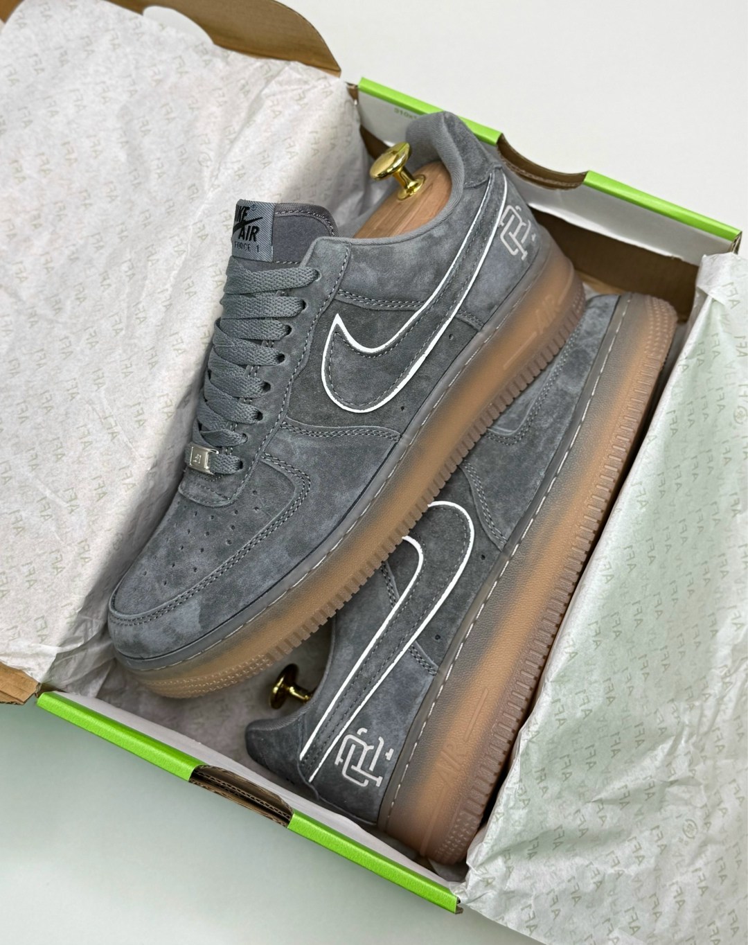 кросcовки nike air force 1,nike x reigning champ air force 1 low серые замша мужские,nike air force 1 low,кроссовки nike air force,кроссовки nike air force 1 low