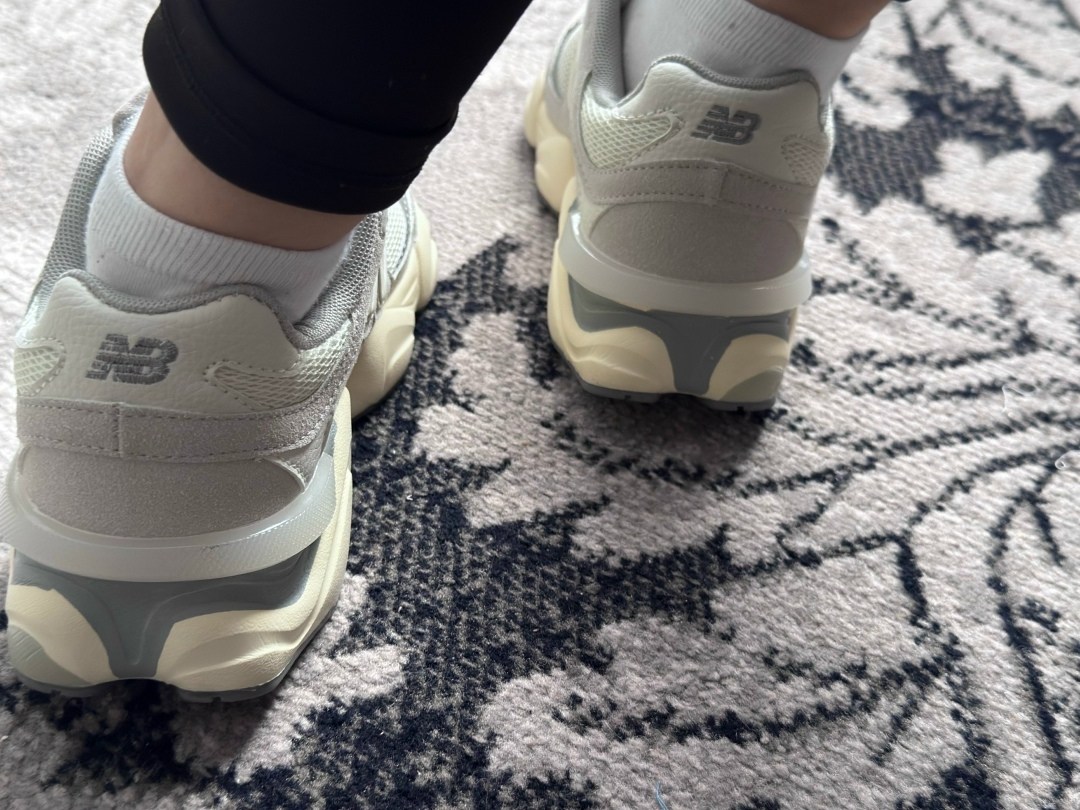 ,женские кроссовки,adidas yung 1,кроссовки весенний,кроссовки adidas