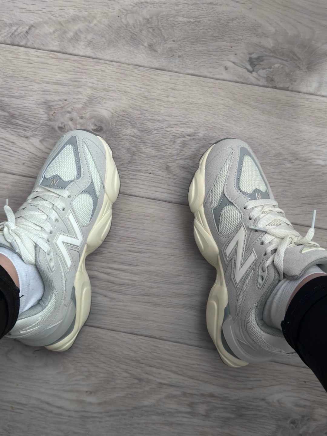 ,женские кроссовки,adidas yung 1,кроссовки весенний,кроссовки adidas