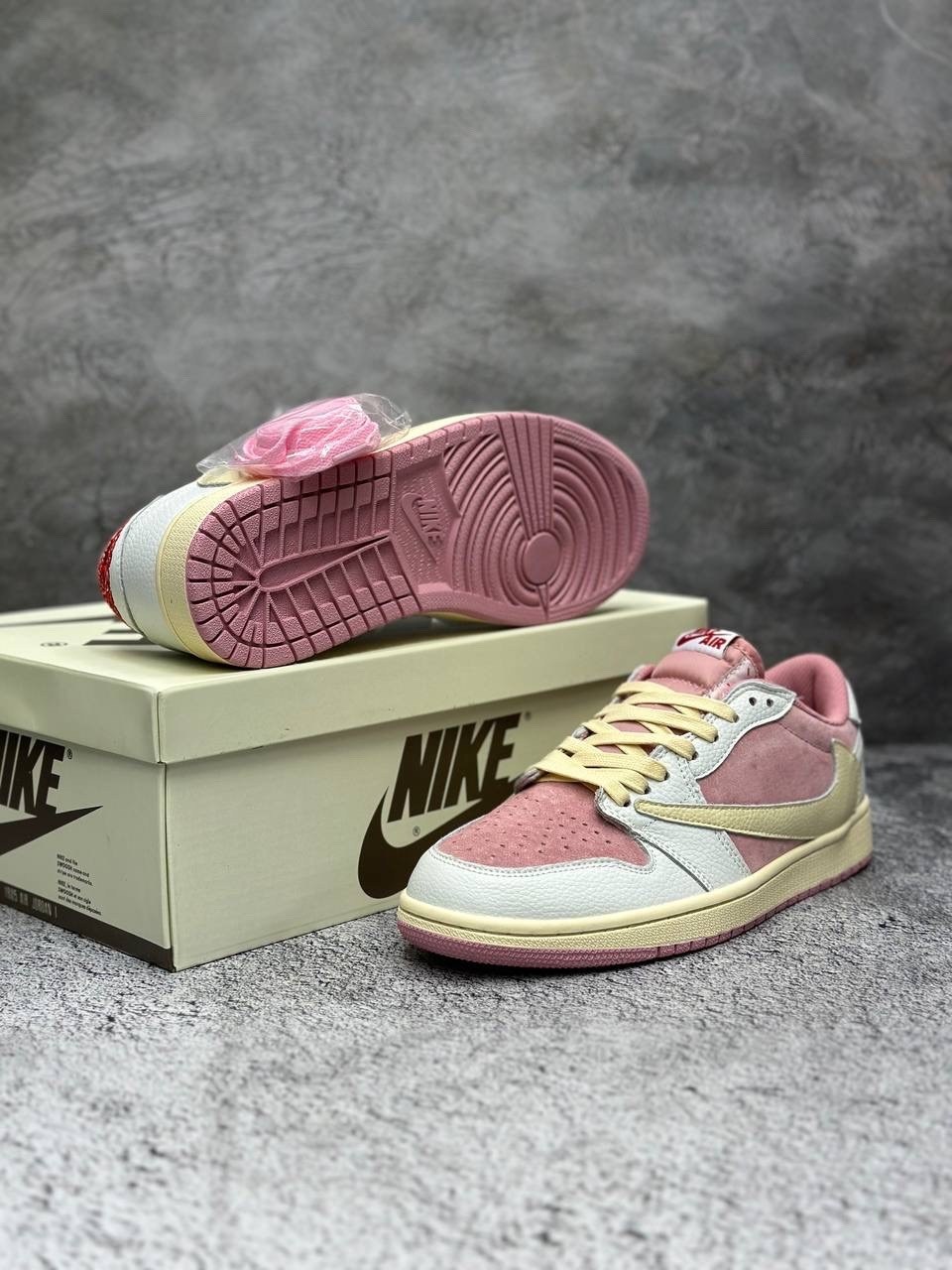 travis scott x air jordan 1 low sail/shy pink,nike air jordan 1 low x travis scott,travis scott x air jordan 1 low og shy pink,nike air jordan 1 low x travis scott sail shy pink,кроссовки travis scott