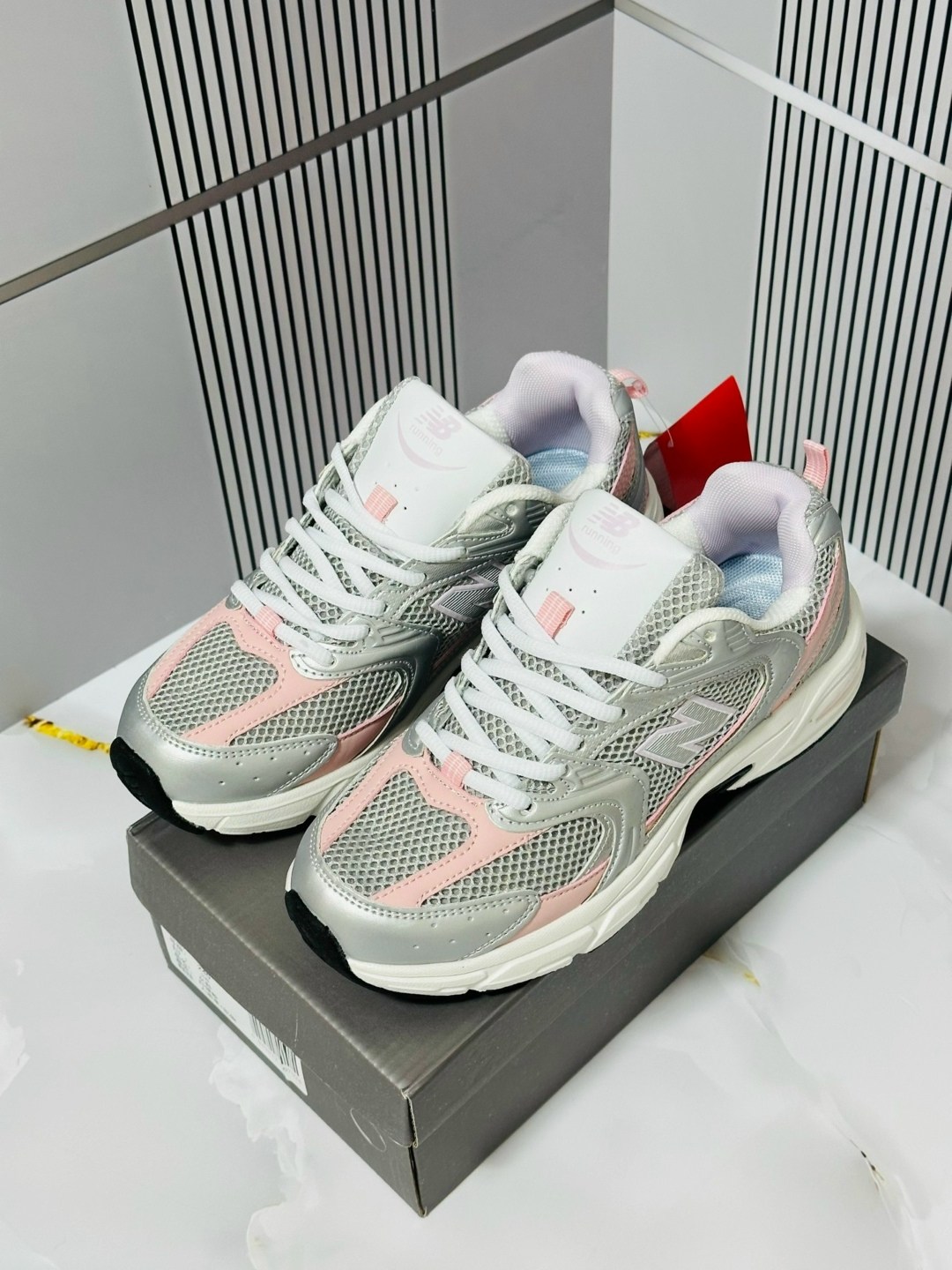 кроссовки new balance 530,женские кроссовки new balance,кроссовки new balance,new balance 530 white silver pink,кроссовки