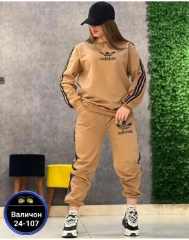 Костюм