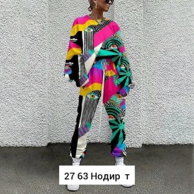 Костюм