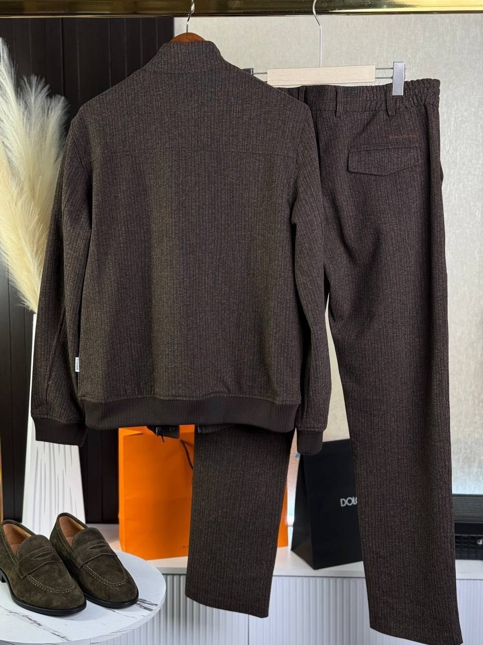 спортивный костюм loro piana,спортивный костюм brunello cucinelli,костюм классический,костюм loro piana,повседневный костюм