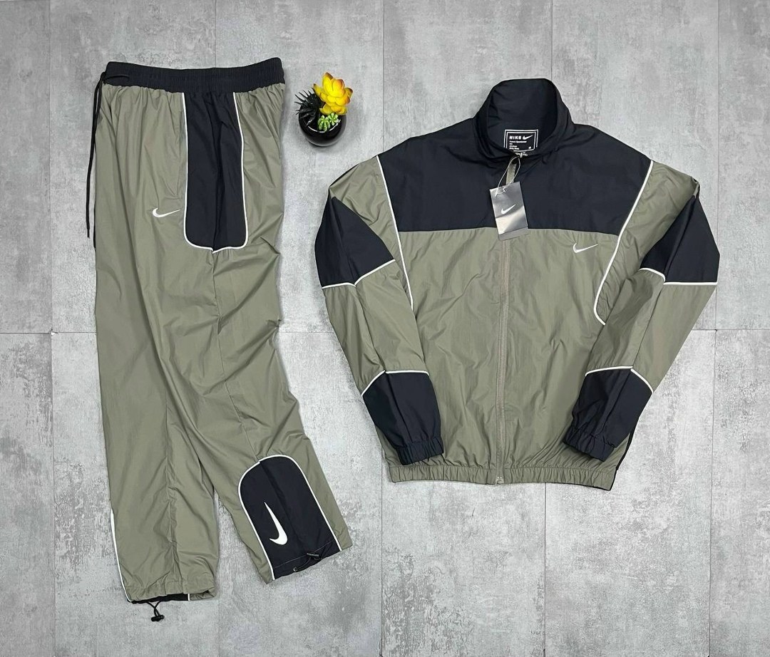 спортивный костюм мужской nike,спортивные костюмы nike,спортивный костюм мужской nike swoosh,мужские спортивные костюмы,спортивный костюм nike плащевка