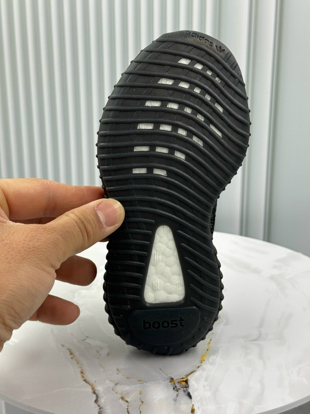 кроссовки adidas yeezy boost 350,adidas yeezy boost 350 v 2,кроссовки adidas yeezy boost,adidas yeezy boost 350,yeezy boost 350 v 2