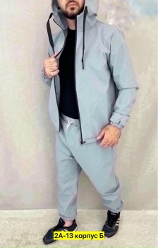 Костюм