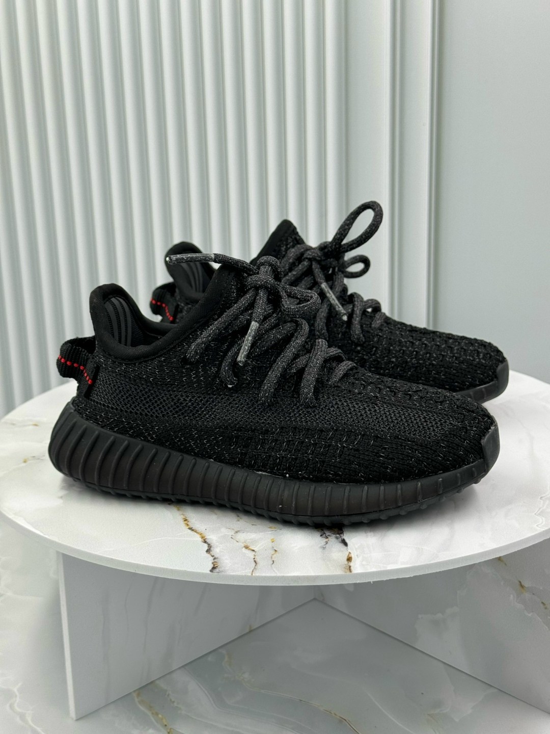 кроссовки adidas yeezy boost 350,adidas yeezy boost 350 v 2,кроссовки adidas yeezy boost,adidas yeezy boost 350,yeezy boost 350 v 2