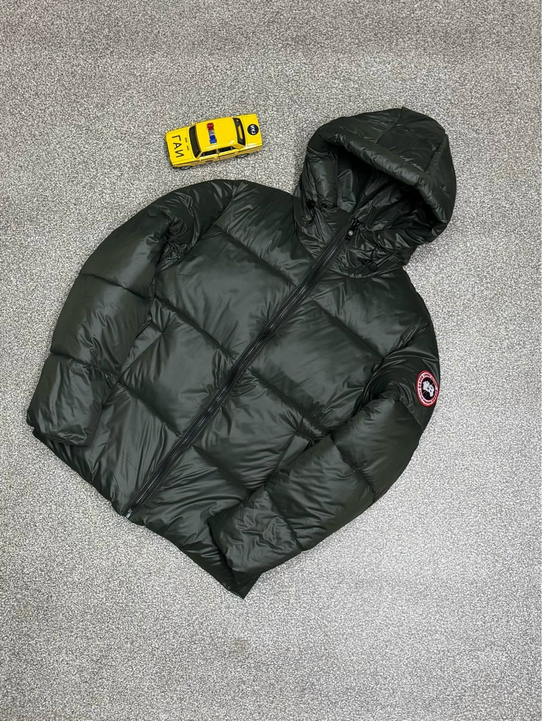 мужские пуховики canada goose,пуховик canada goose,куртка зимняя canada goose,куртка для мужчин плащевка,куртка для мужчин