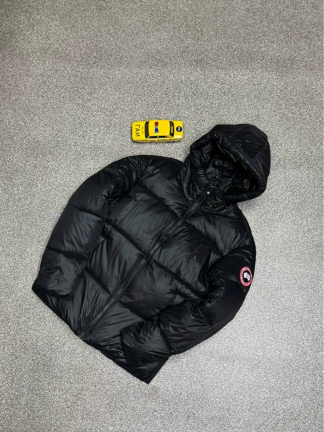 мужские пуховики canada goose,пуховик canada goose,куртка зимняя canada goose,куртка для мужчин плащевка,куртка для мужчин