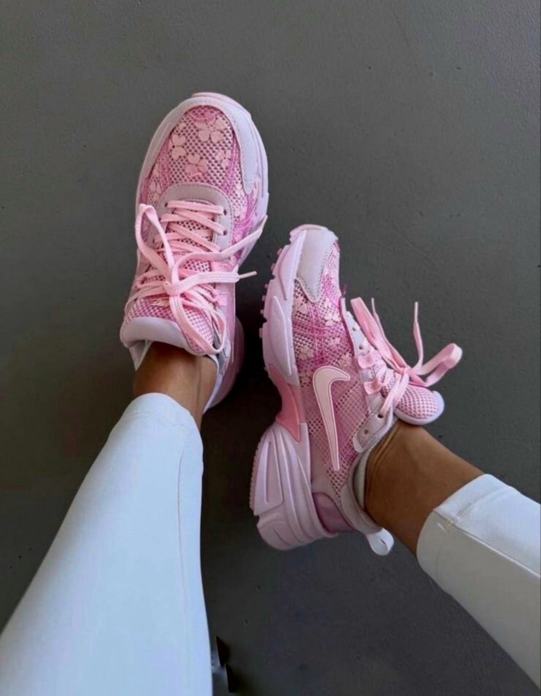 кроссовки женскиe,женские кроссовки nike,кроссовки,кроссовки nike,кроссовки мужские женские