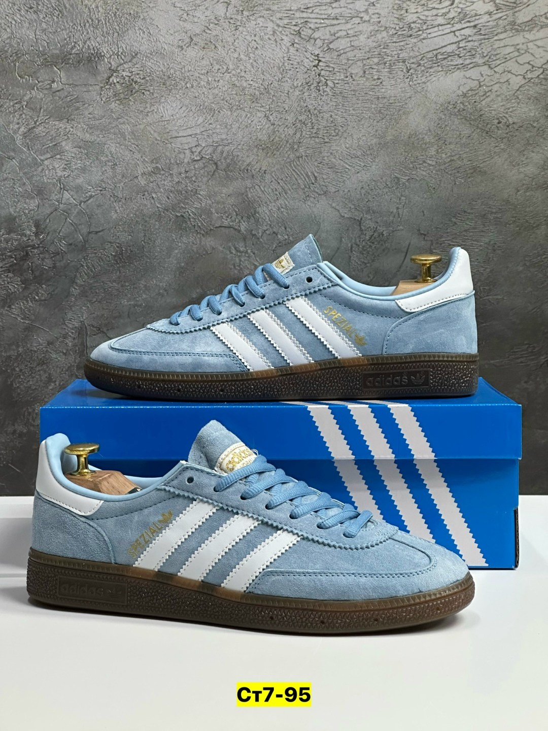 кроссовки adidas spezial,кроссовки adidas spezial голубые,кроссовки adidas,кроссовки мужские женские adidas,adidas spezial