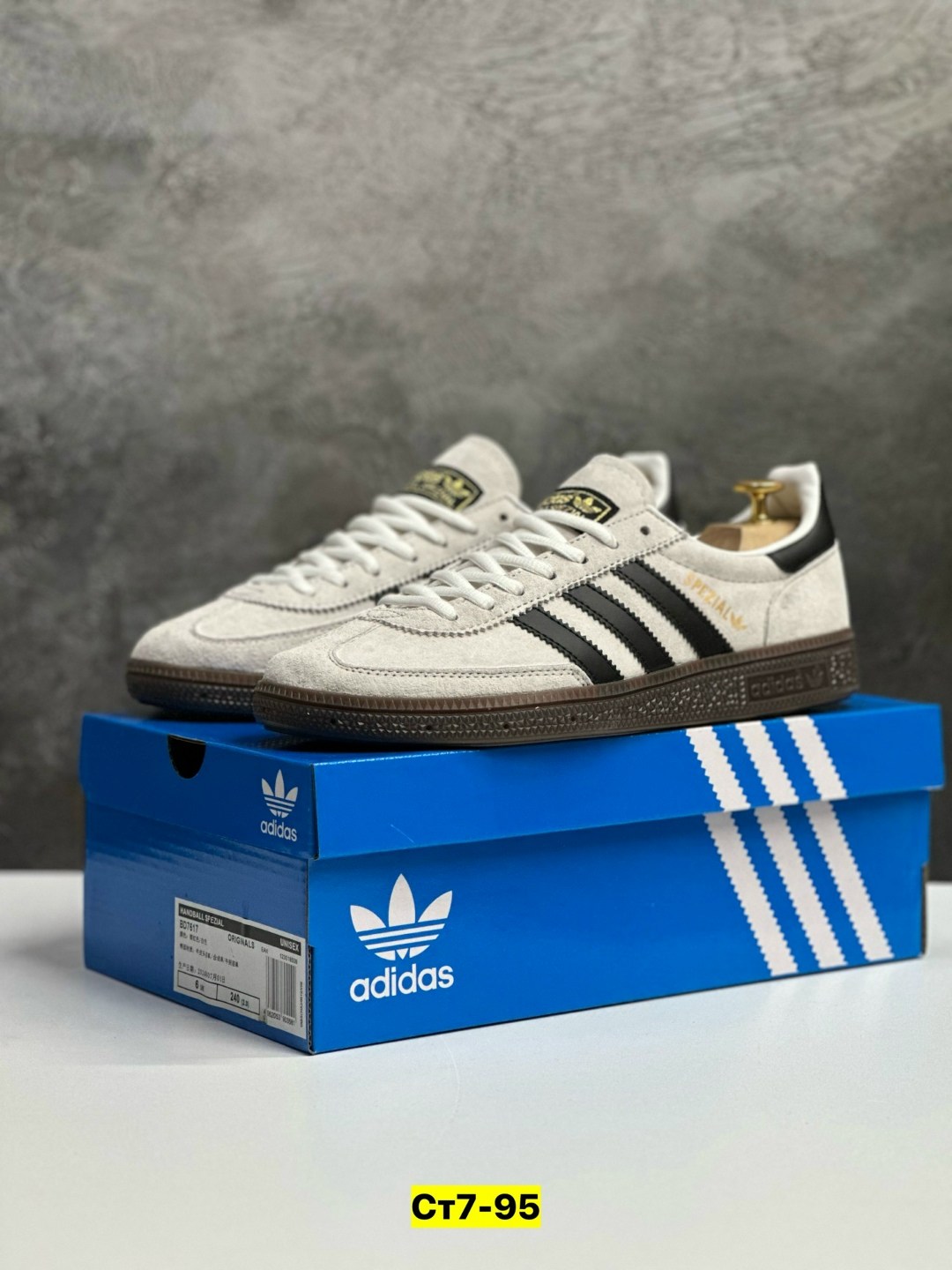 кроссовки adidas spezial,кроссовки adidas samba мужские,кроссовки adidas samba,кроссовки adidas,адидас самба кроссовки
