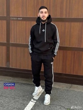 Костюм