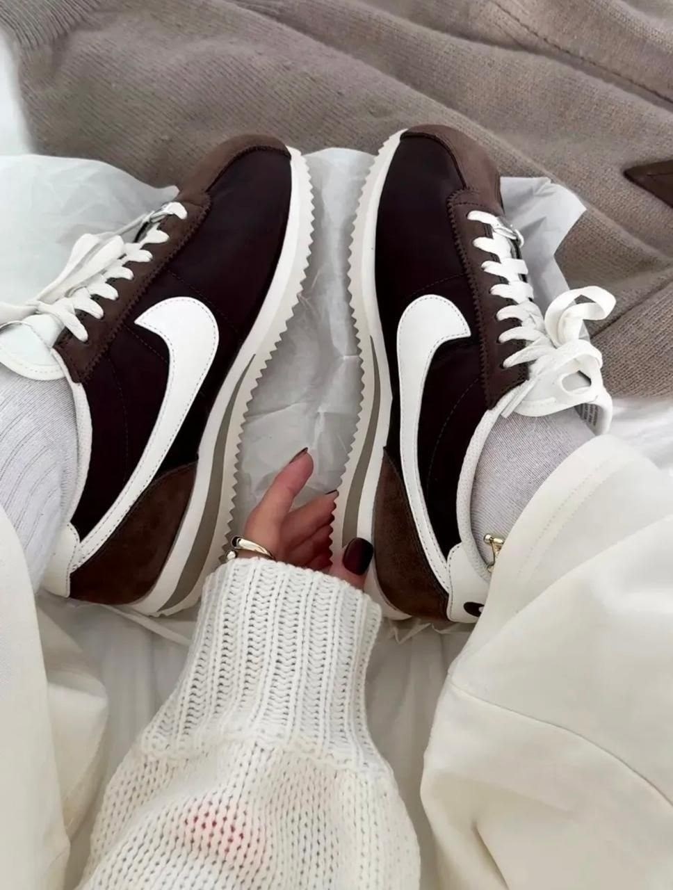 кроссовки nike cortez коричневые,кроссовки nike classic cortez leather,женские повседневные кроссовки nike classic cortez,кроссовки nike cortez,кроссовки найк classic cortez leather nike коричневый