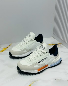 Кроссовки