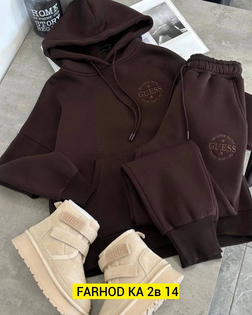 костюм на флисе,костюм guess,спортивный костюм guess трехнитка на флисе,спортивные костюм,спортивный костюм трехнитка