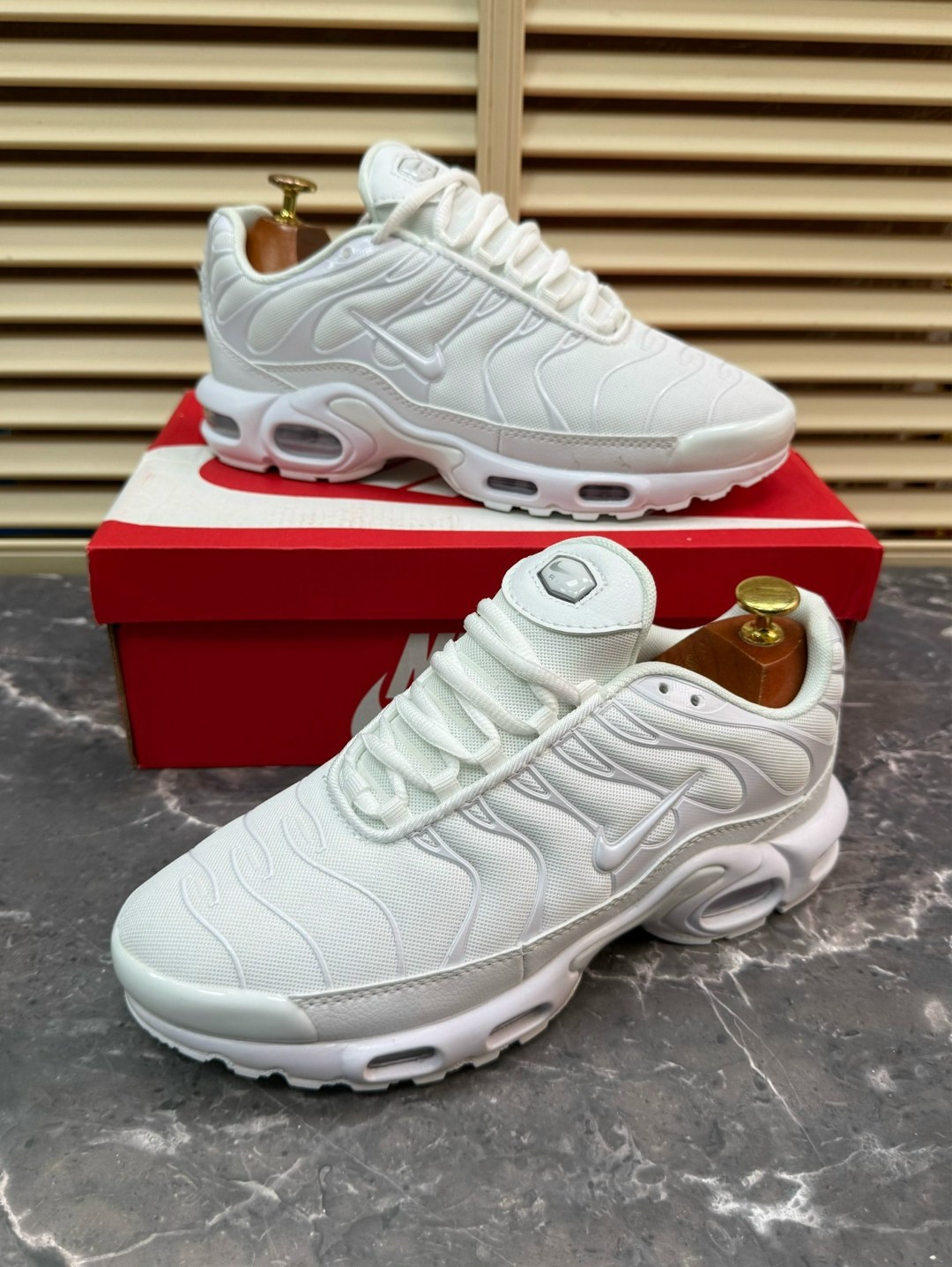 кроссовки nike air max plus tn,nike air max tn plus white,мужские кроссовки nike air max tn plus,кроссовки nike air max plus,nike air max plus tn