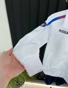 Костюм