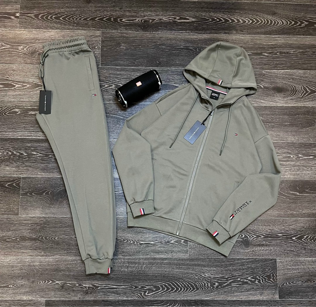 спортивный костюм tommy hilfiger,спортивный костюм томми хилфигер мужские,спортивный костюм томми хилфигер,мужской спортивный костюм на флисе tommy hilfiger,костюм tommy hilfiger мужской