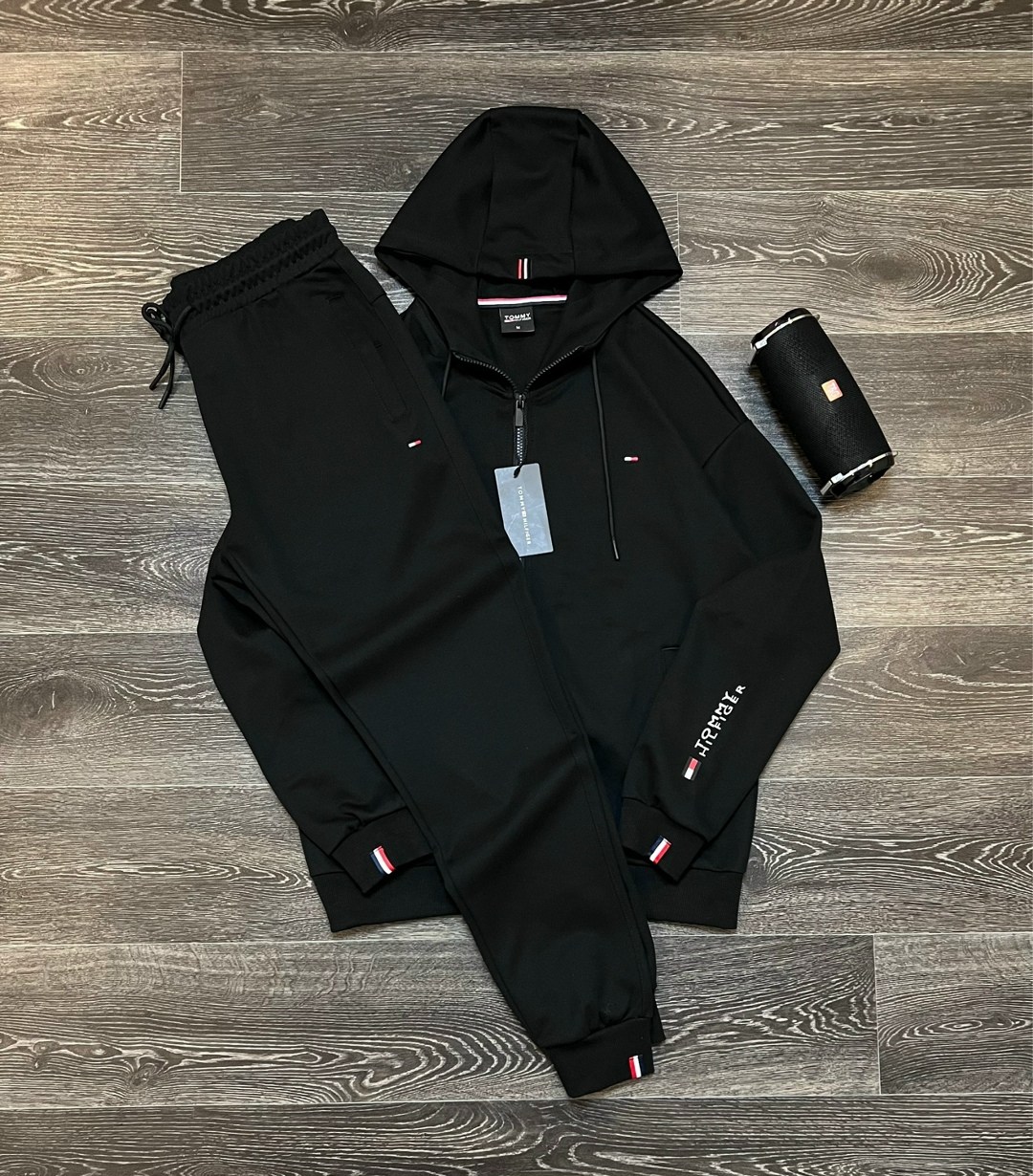спортивный костюм tommy hilfiger,спортивный костюм томми хилфигер мужские,спортивный костюм томми хилфигер,мужской спортивный костюм на флисе tommy hilfiger,костюм tommy hilfiger мужской
