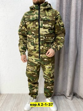 Костюм